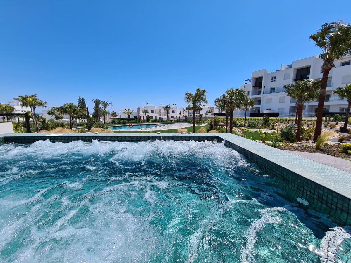 Residence Bali 또레비에하 외부 사진